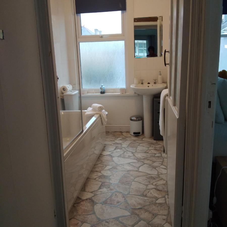 Plymouth-Vacation Apartment ภายนอก รูปภาพ