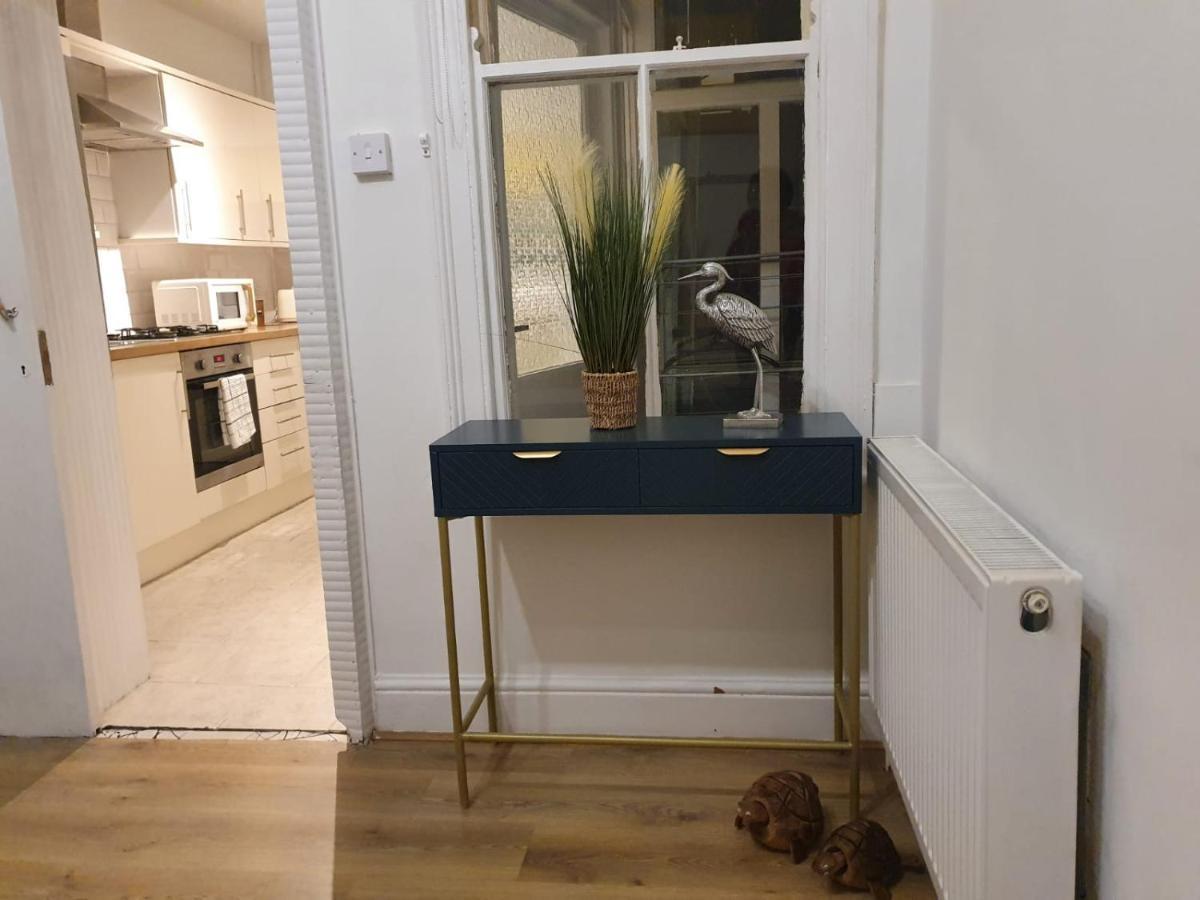 Plymouth-Vacation Apartment ภายนอก รูปภาพ