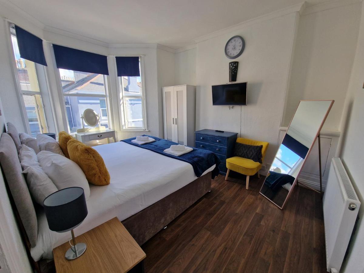 Plymouth-Vacation Apartment ภายนอก รูปภาพ